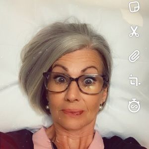 Meet your Posher, Linda